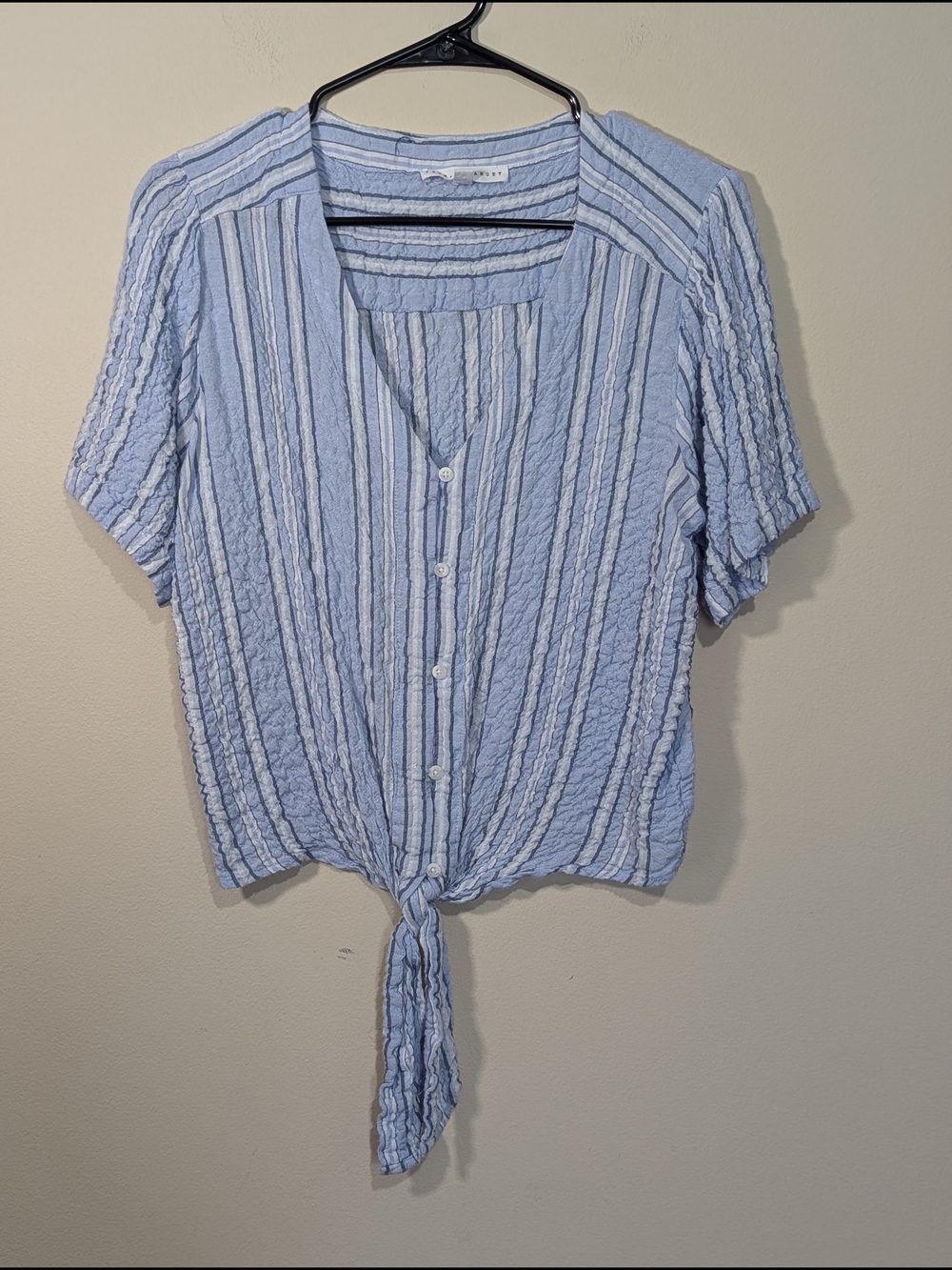 Jane + Delancey Blue Striped Tie Front Top Medium Textured Button Blouse